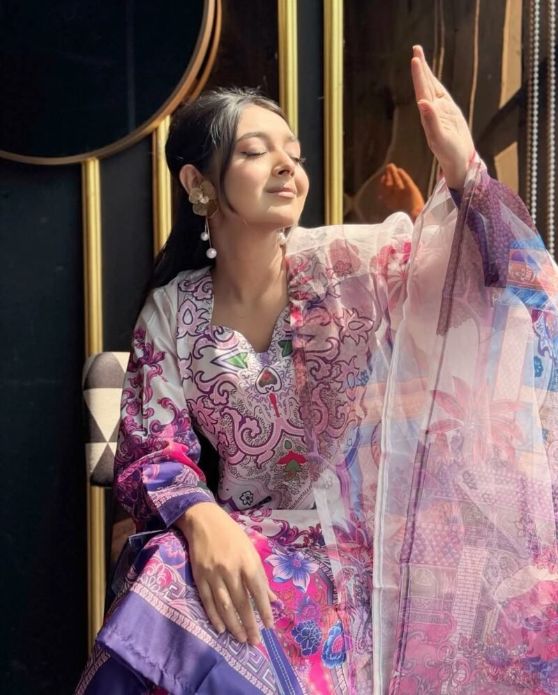 Premium Quality Dubai Silk Digital Print Three Piece (2)